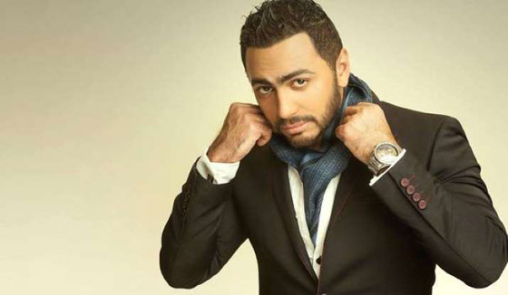 عاش طفولة قاسية ودخل السجن لـ6 أشهر..ما لا تعرفه عن تامر حسني صورة رقم 11