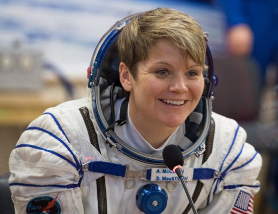 وكالة الفضاء الأمريكية ناسا تحقق في أول جريمة ترتكب في الفضاء! صورة رقم 3 وكالة الفضاء الأمريكية ناسا تحقق في أول جريمة ترتكب في الفضاء! صورة رقم 3