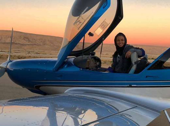 نجمات يمتلكن مواهب مدهشة وغريبة ستحقق لهن الشهرة والثروة إذا تركن الفن صورة رقم 11