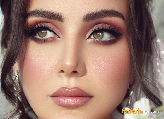 شاهدوا ابنة هيفاء وهبي تخطف الأنظار بفستان الزفاف.. والمطالبة بأن تتحول إلى“فاشينيستا” صورة رقم 6