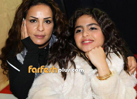  بالفيديو: أول رد من حلا الترك على والدتها منى السابر بعد هجومها عليها صورة رقم 4