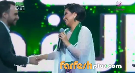 بالفيديو: شيرين تبكي في جدة: “انا اخذت على نفسي عهد إني ما اتكلم تاني” صورة رقم 11