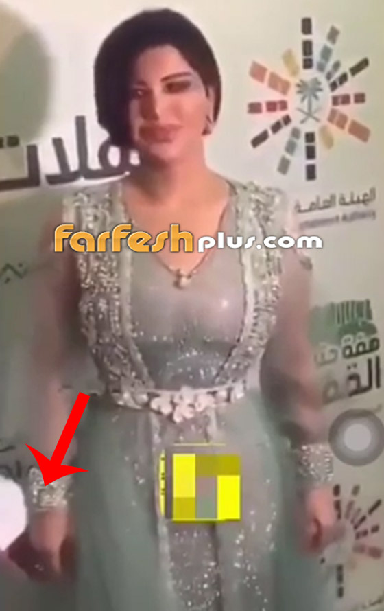 فيديو: رجل يمسك بيد شمس الكويتية ويُربكها.. إليكم ما حدث..! صورة رقم 4