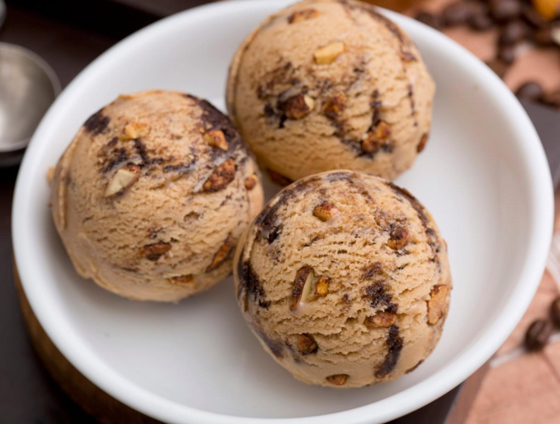 إذا كنت من مواليد أحد هذه الأبراج.. هذه نكهة الآيس كريم الأقرب لشخصيتك! صورة رقم 3