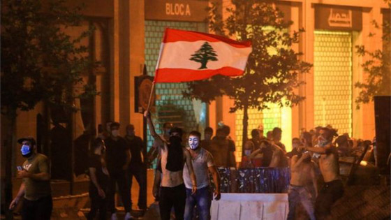 نجوم لبنان يشاركون في المظاهرات الشعبية.. فيديو صورة رقم 6