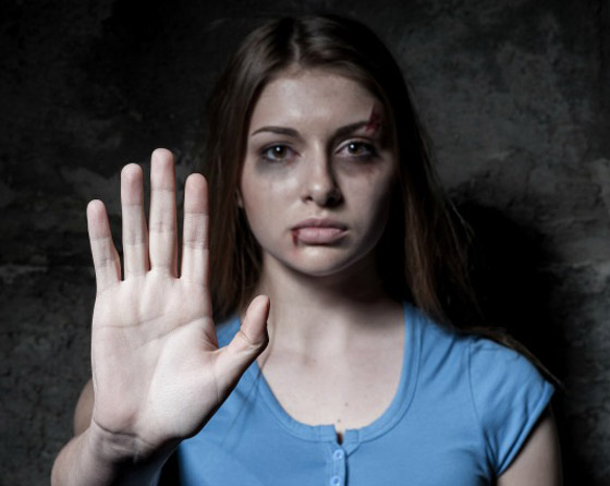جرائم ضد عربيات أشد بشاعة من القتل.. آخرهم رجل اقتلع عيني زوجته! صورة رقم 2