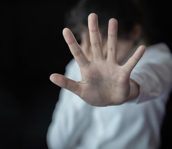 جرائم ضد عربيات أشد بشاعة من القتل.. آخرهم رجل اقتلع عيني زوجته! صورة رقم 3