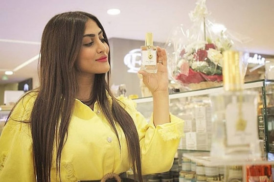 نجمة طيور الجنة “أمينة كرم” تتخلى عن حجابها.. شاهدوا كيف أصبحت الآن صورة رقم 9
