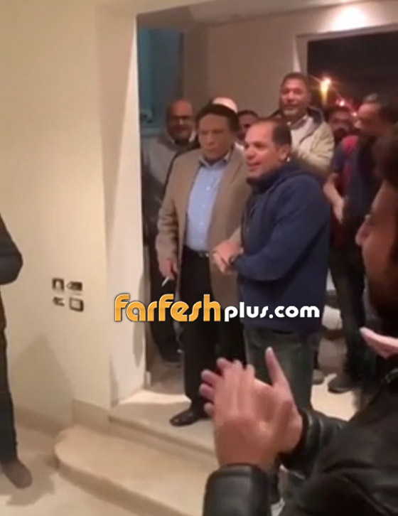 بالفيديو.. رقص عادل إمام احتفالا بعيد ميلاد نجله صورة رقم 2