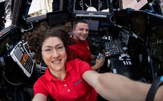 قضت أطول وقت في الفضاء الخارجي.. رائدة فضاء تدخل التاريخ! صورة رقم 12 قضت أطول وقت في الفضاء الخارجي.. رائدة فضاء تدخل التاريخ! صورة رقم 12