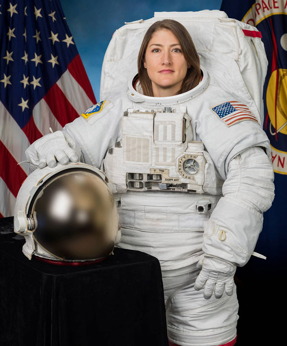 قضت أطول وقت في الفضاء الخارجي.. رائدة فضاء تدخل التاريخ! صورة رقم 1 قضت أطول وقت في الفضاء الخارجي.. رائدة فضاء تدخل التاريخ! صورة رقم 1