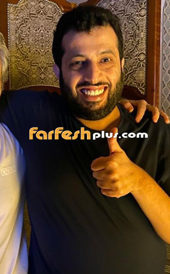 تركي آل الشيخ يحلق شعر رأسه ولحيته.. واللوك الجديد يصدم الجمهور! صورة رقم 3