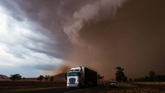 بعد الحرائق والأمطار.. عاصفة ترابية عملاقة تضرب أستراليا! صورة رقم 14 بعد الحرائق والأمطار.. عاصفة ترابية عملاقة تضرب أستراليا! صورة رقم 14