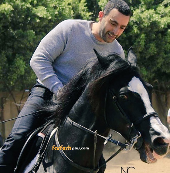 فيديو أحمد السقا يستعرض مهاراته في ركوب الخيل صورة رقم 1