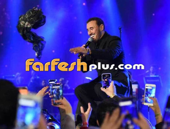 النجم العراقي كاظم الساهر يهدي شاله للجمهور وتفوز به ليلى السعودية صورة رقم 3