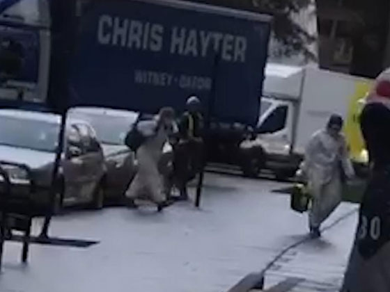 بلبلة بمطار هيثرو بلندن.. واحتجاز 8 طائرات بسبب كورونا صورة رقم 4