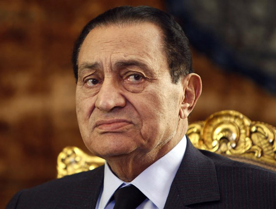 نجوم جسدوا حسني مبارك بأعمال فنية: نور الشريف، أحمد زكي ومحمد صبحي صورة رقم 18