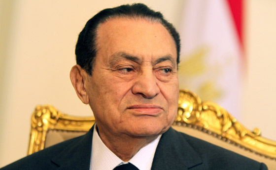 نجوم جسدوا حسني مبارك بأعمال فنية: نور الشريف، أحمد زكي ومحمد صبحي صورة رقم 8