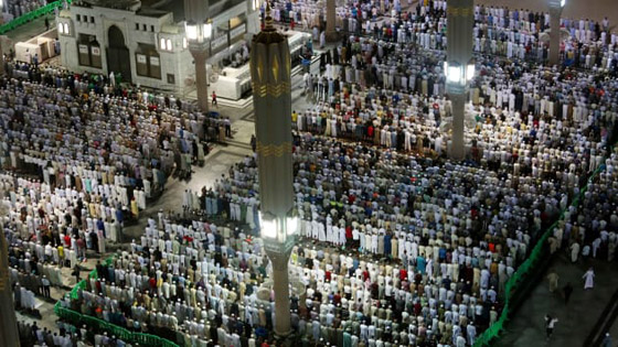 بسبب فيروس كورونا: السعودية تمنع دخول المعتمرين والسائحين وتحذر المواطنين صورة رقم 9