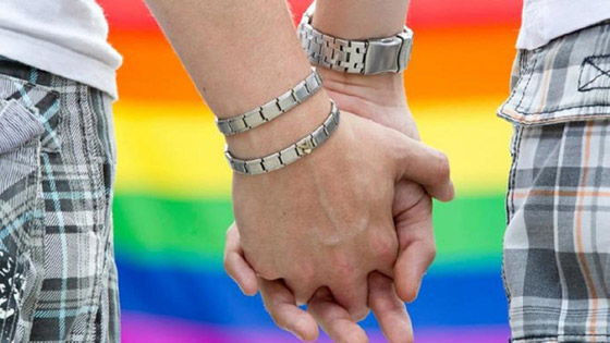 فيديو: السلطات الجزائرية تعتقل شابين تزوجا في تبسة وأعلنا الزواج بالإنترنت صورة رقم 7