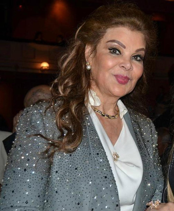 كوارث في بيوت المشاهير: رقم 14 فقد كل أمواله صورة رقم 11