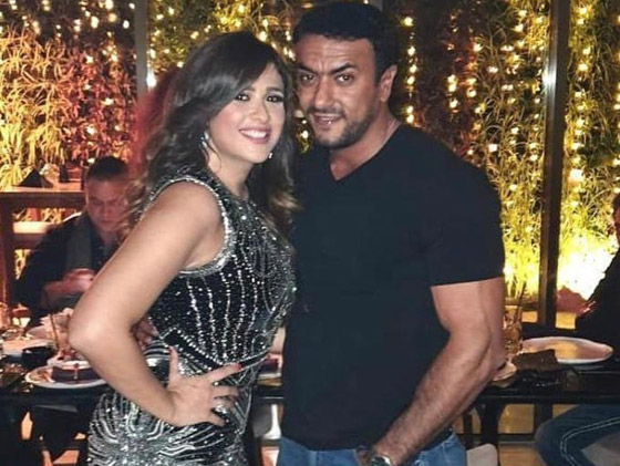 شقيق ياسمين عبد العزيز يفضحها مجددا: كيف تعيشين مع العوضي دون زواج؟ صورة رقم 2