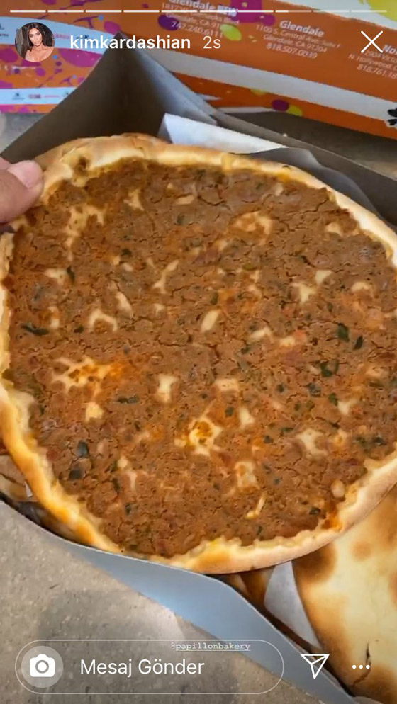 (حرب اللحمة بعجين) في تركيا، سوريا ولبنان ضد كيم كارداشيان، فيديو صورة رقم 1