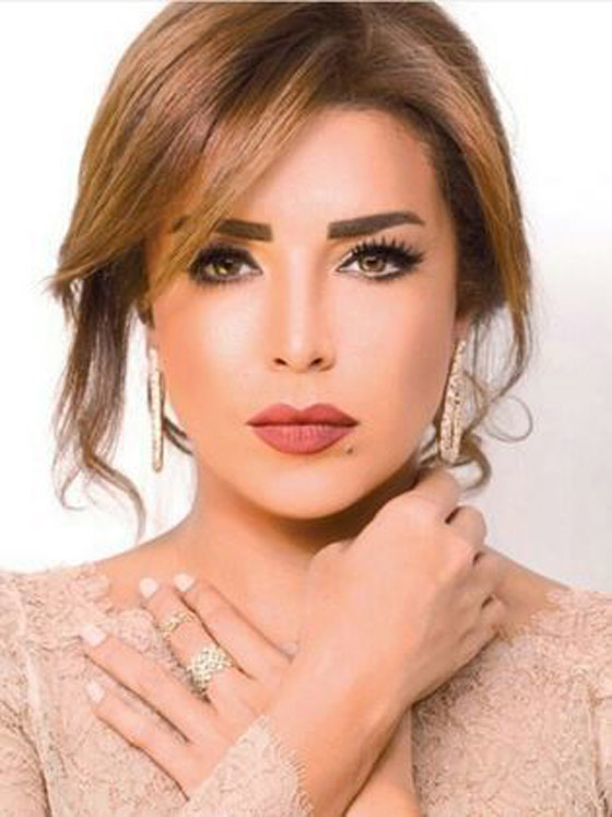 أمل بوشوشة تكشف للمرة الأولى عن وجه ابنتها 