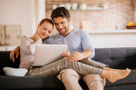 هكذا يعبر الرجل عن اهتمامه بشأن المرأة وفقا لبرجه..! صورة رقم 4