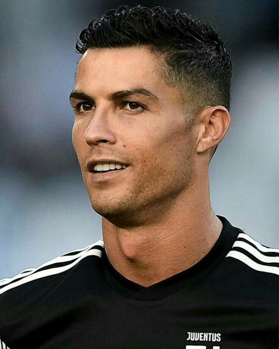 الكشف لأول مرة عن تفاصيل علاقة كريستيانو رونالدو بـ كيم كارداشيان صورة رقم 4