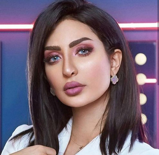 فوتوشوب: نور الغندور تضع وجهها على جسم عارضة شهيرة  كشفتها وسخرت منها! ‏ صورة رقم 9