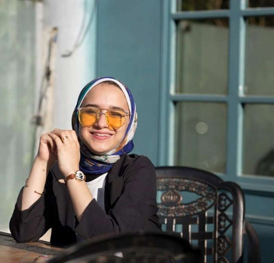 صور شبيهة نيللي كريم تحيّر الجمهور: هل هذه نيللي محجبة؟ صورة رقم 7