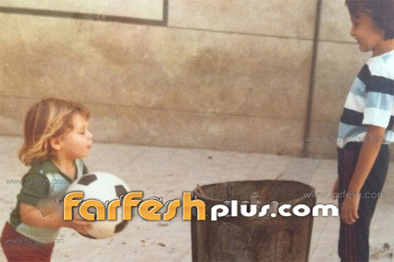 صور نادرة من طفولة مكسيم خليل، النجم السوري الشهير.. شاهد شعره الأشقر الطويل صورة رقم 1