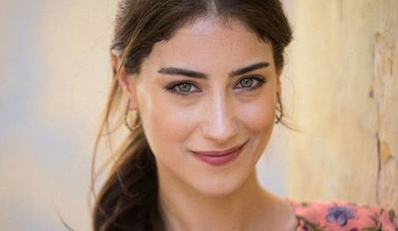 النسخة المصرية من الممثلة التركية هازال كايا حديث السوشال ميديا! صورة رقم 4