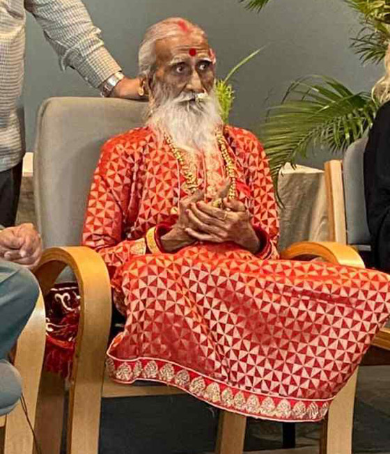 لم يأكل أو يشرب منذ سن الـ11.. وفاة يوغي هندي عن عمر 90 عاما! صورة رقم 11