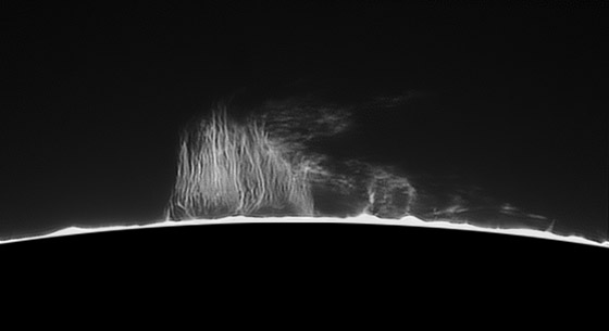 تفاصيل نارية وخاطفة للأنفاس.. الشمس عن قرب في صور جديدة! صورة رقم 4