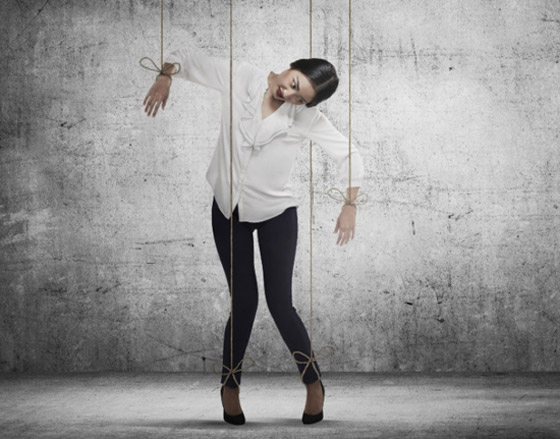 أبراج تهوى التلاعب بعقول الآخرين.. يجعلونهم يتصرفون حسب اختيارهم صورة رقم 4 أبراج تهوى التلاعب بعقول الآخرين.. يجعلونهم يتصرفون حسب اختيارهم صورة رقم 4