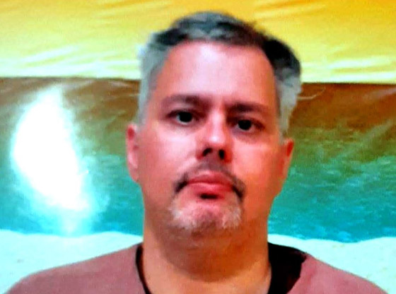 كان ينتظر تنفيذ حكم إعدامه.. تبرئة سجين قضى عقودا في الحبس ظلما! صورة رقم 9