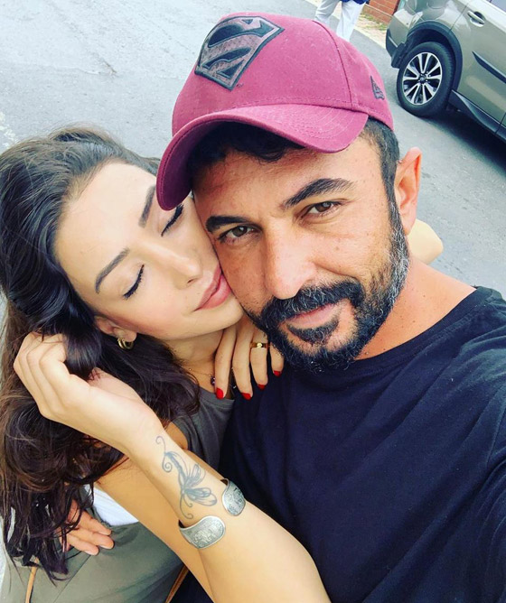 صور رومانسية تجمع ثنائيات النجوم الأتراك.. بعضها أثار الجدل صورة رقم 12