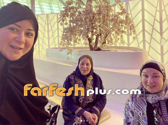 صورة مي نور الشريف مع والدتها بوسي وخالتها نورا.. ثلاثتهن بالحجاب صورة رقم 2