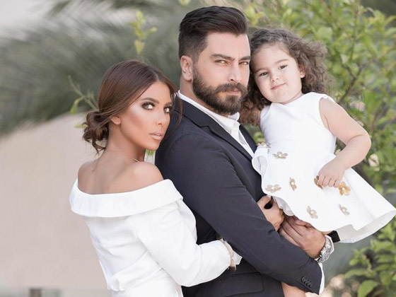 شاهدوا.. معتصم النهار يروي كيف نجا وزوجته من صاروخ ضرب منزليهما! صورة رقم 5