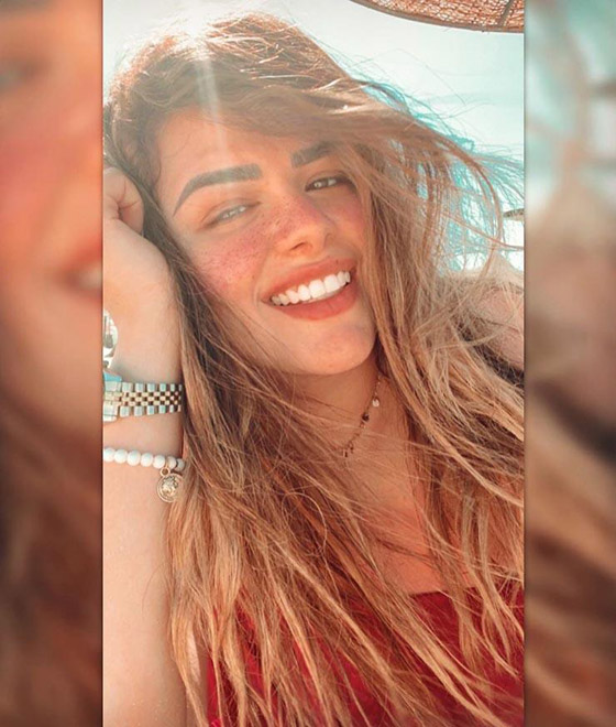 احدث صور النجوم: فيفي عبده تكشف اكتافها ومحمد عز يستمتع بالعطلة صورة رقم 6