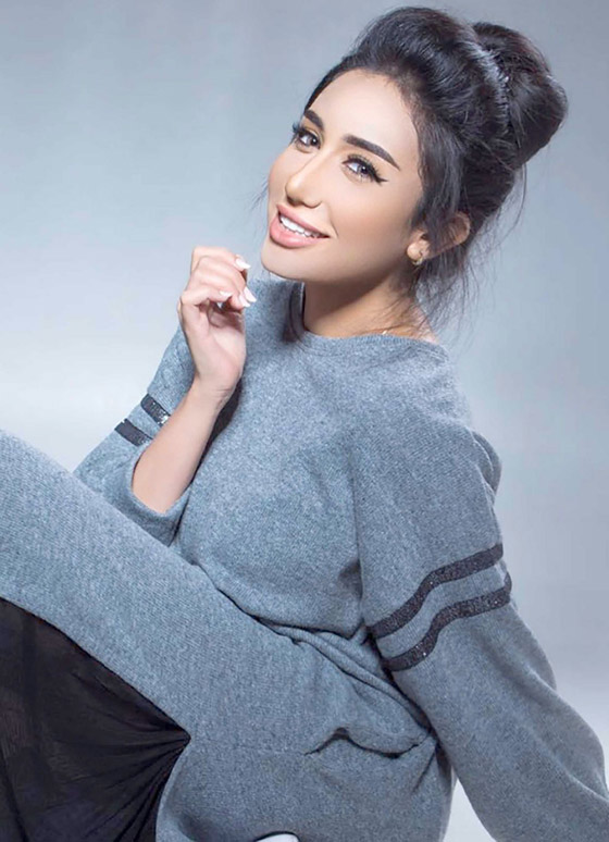 هل فبركت الفنانة البحرينية حنان رضا 