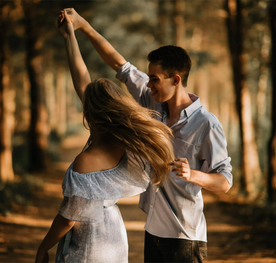 إليكم الأبراج الأكثر رومانسية والتي تشتهر بشغفها.. هل أنت بينها؟ صورة رقم 3