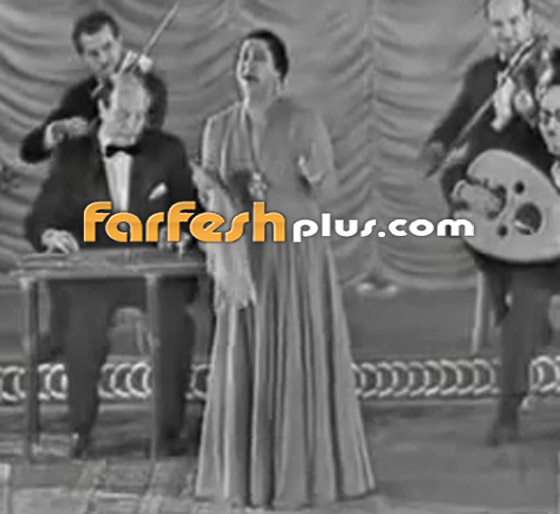 فيديو وصور نادرة لأم كلثوم دون النظارة السوداء عام 1932 (قبل 88 عاما) صورة رقم 9