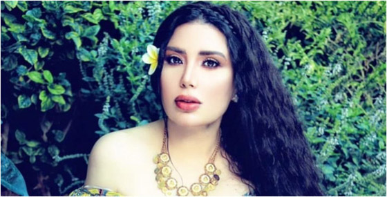 عبير صبري لمتابعة تمنت لها المرض: ربنا يجيب لك سرطان وعمى وشلل! صورة رقم 4