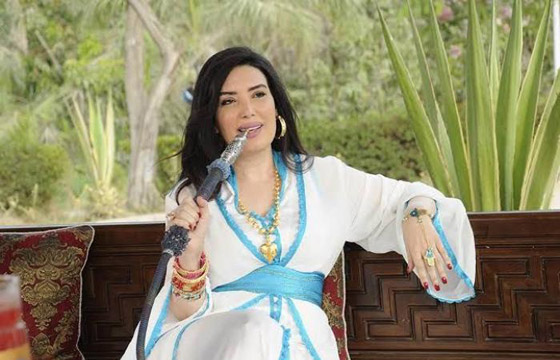 عبير صبري لمتابعة تمنت لها المرض: ربنا يجيب لك سرطان وعمى وشلل! صورة رقم 6