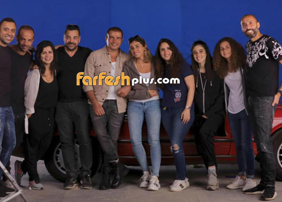شاهد.. عمرو دياب يحمل دينا الشربيني على ظهره! صورة رقم 2