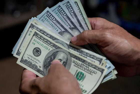 الدولار قويا أم ضعيفا؟ ماذا سيحدث إذا خسرت العملة الأمريكية مكانتها المرموقة؟ صورة رقم 3