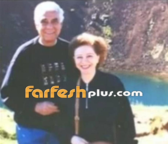 صور رومانسية ولقطات مرحة: ثنائيات نجوم الزمن الجميل على البحر صورة رقم 15